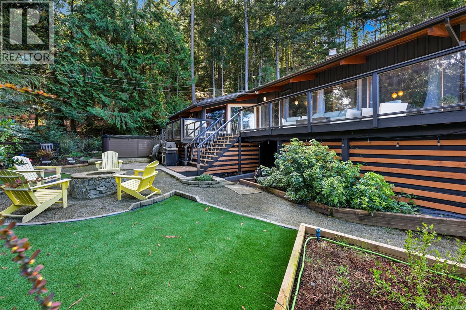 6156 Genoa Bay Rd - 48