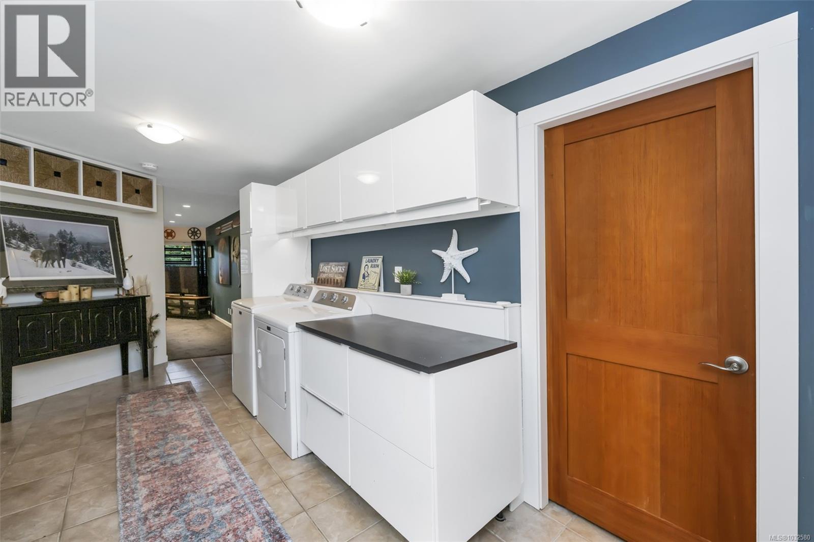 6156 Genoa Bay Rd - 60