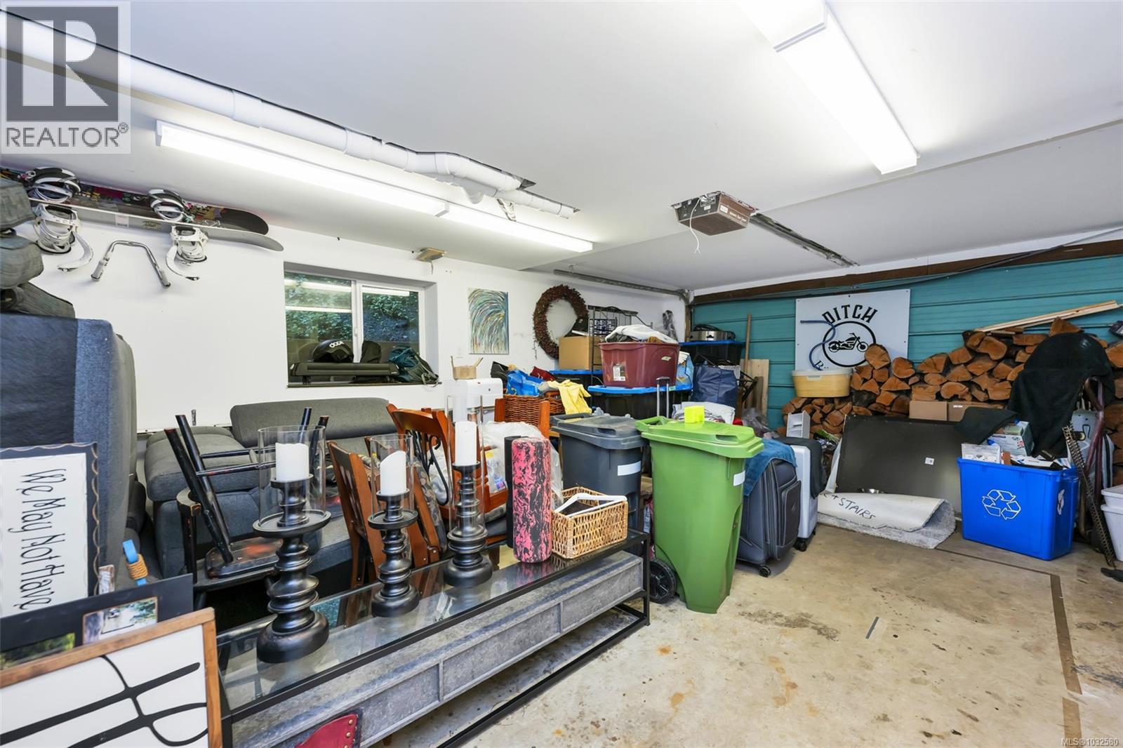 6156 Genoa Bay Rd - 62