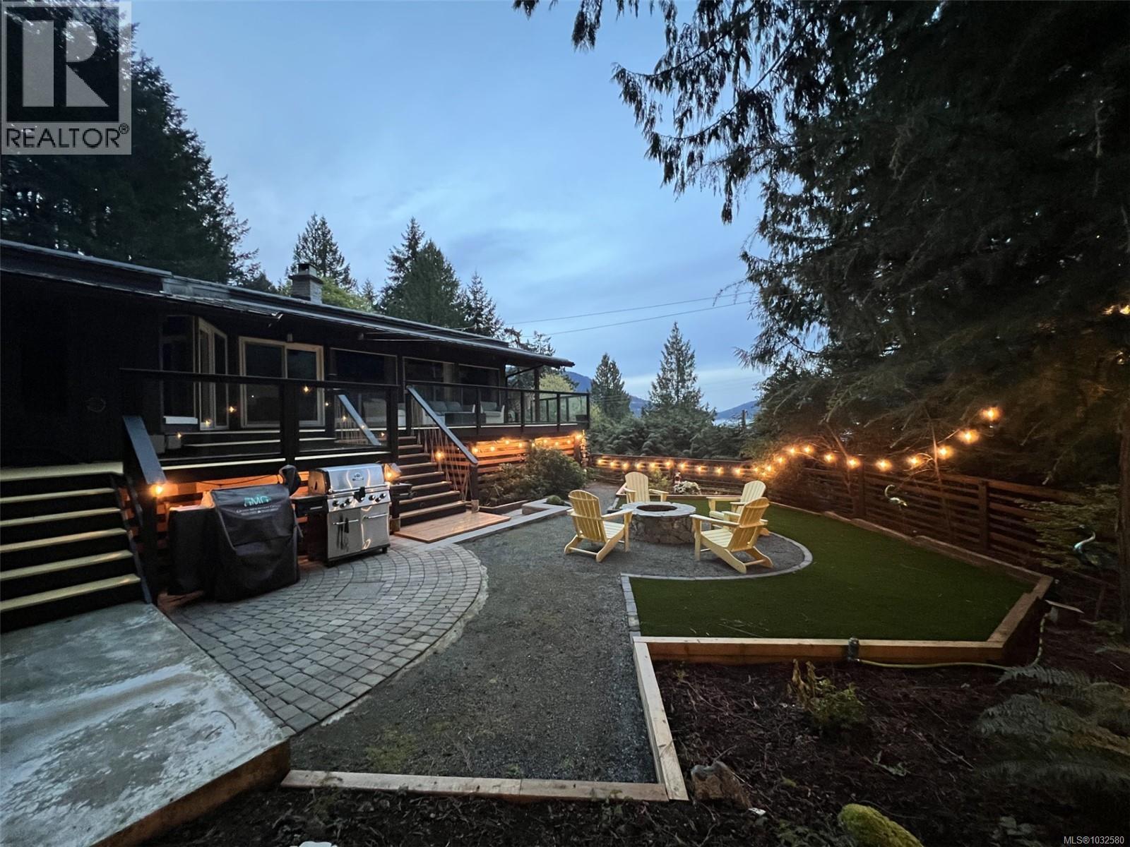 6156 Genoa Bay Rd - 63