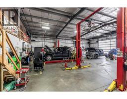 81 Brier Estates Way Nw, Medicine Hat, AB T1C0B2 Photo 14