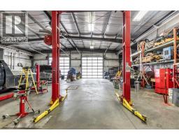 81 Brier Estates Way Nw, Medicine Hat, AB T1C0B2 Photo 22