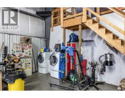 81 Brier Estates Way Nw, Medicine Hat, AB T1C0B2 Photo 16