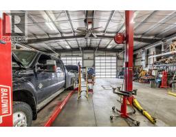 81 Brier Estates Way Nw, Medicine Hat, AB T1C0B2 Photo 23