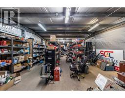 81 Brier Estates Way Nw, Medicine Hat, AB T1C0B2 Photo 8
