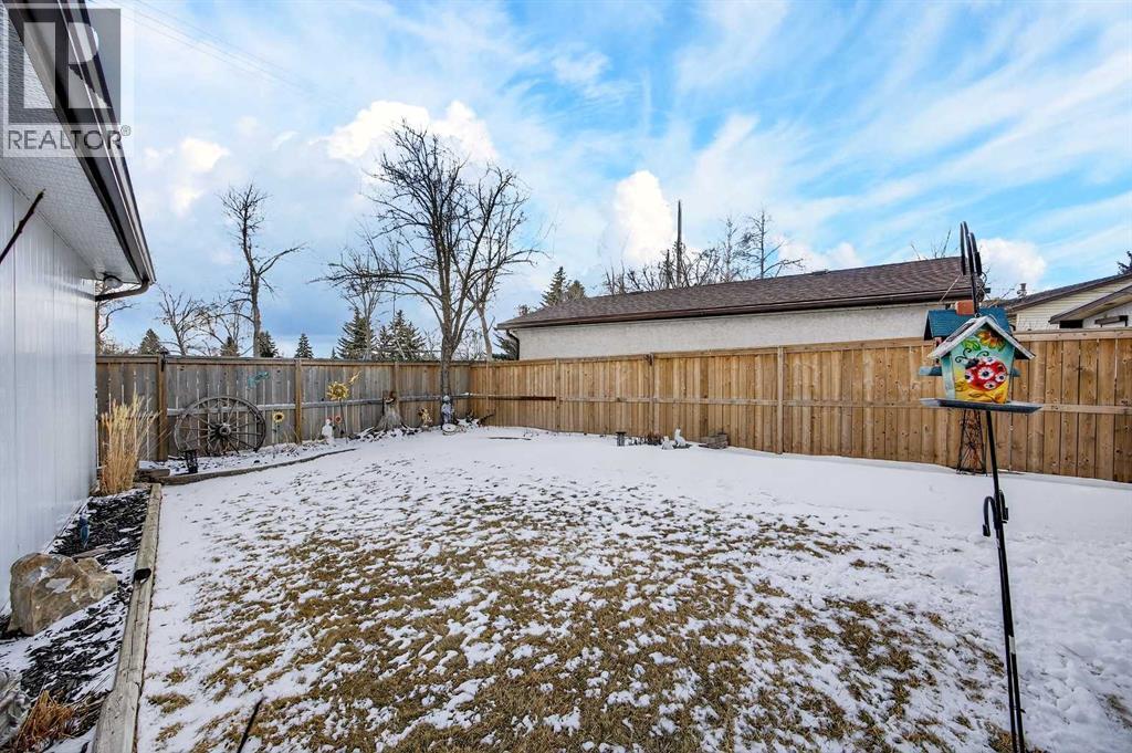 152 MADDOCK WAY NE - 36