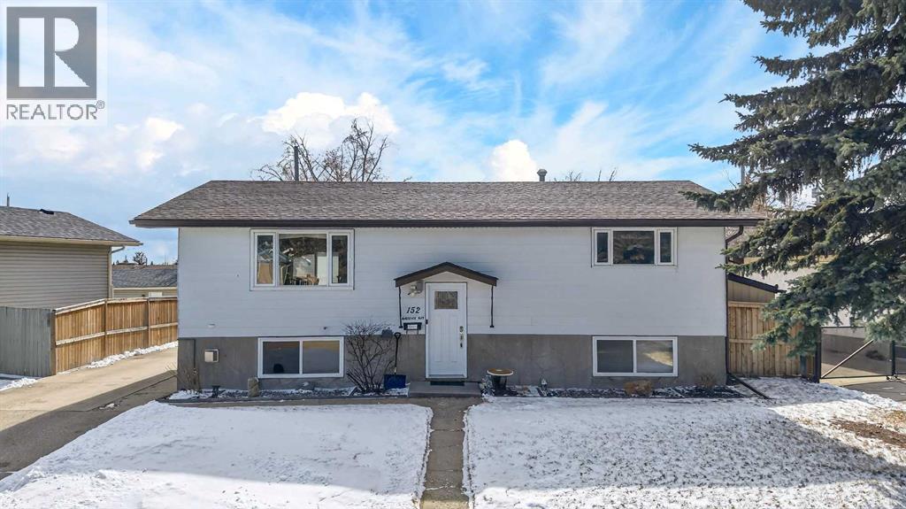 152 MADDOCK WAY NE - 41