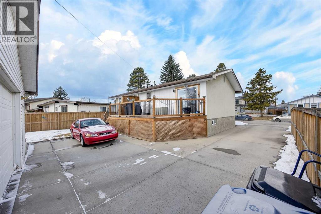 152 MADDOCK WAY NE - 39