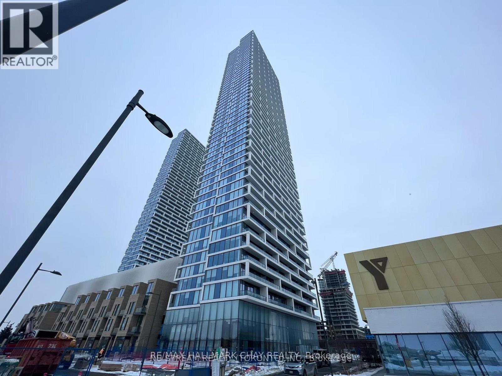 3605 - 8 INTERCHANGE WAY