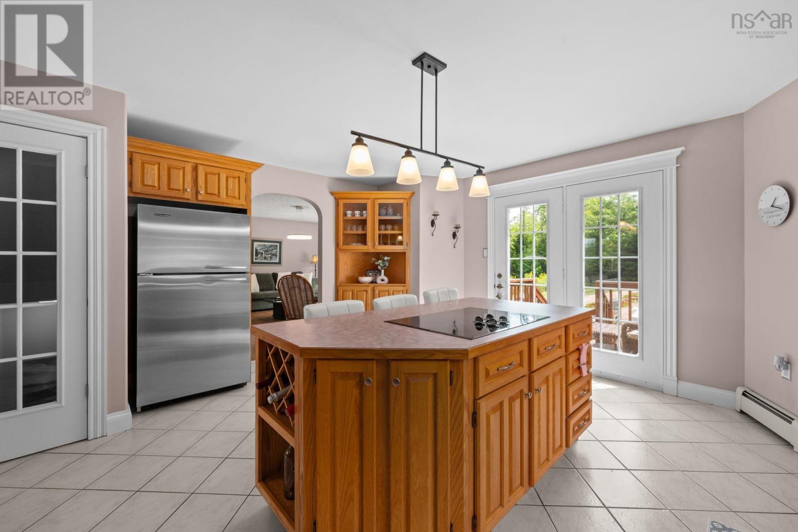 Property 8 of 43 of 51 Parklyn Court