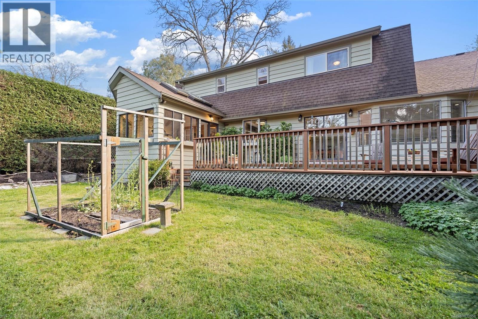 1538 CEDARGLEN RD - 39