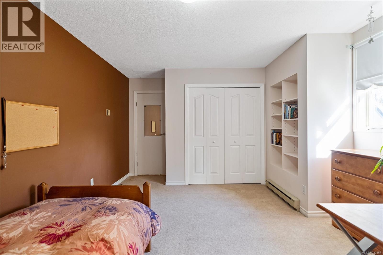 1538 CEDARGLEN RD - 34