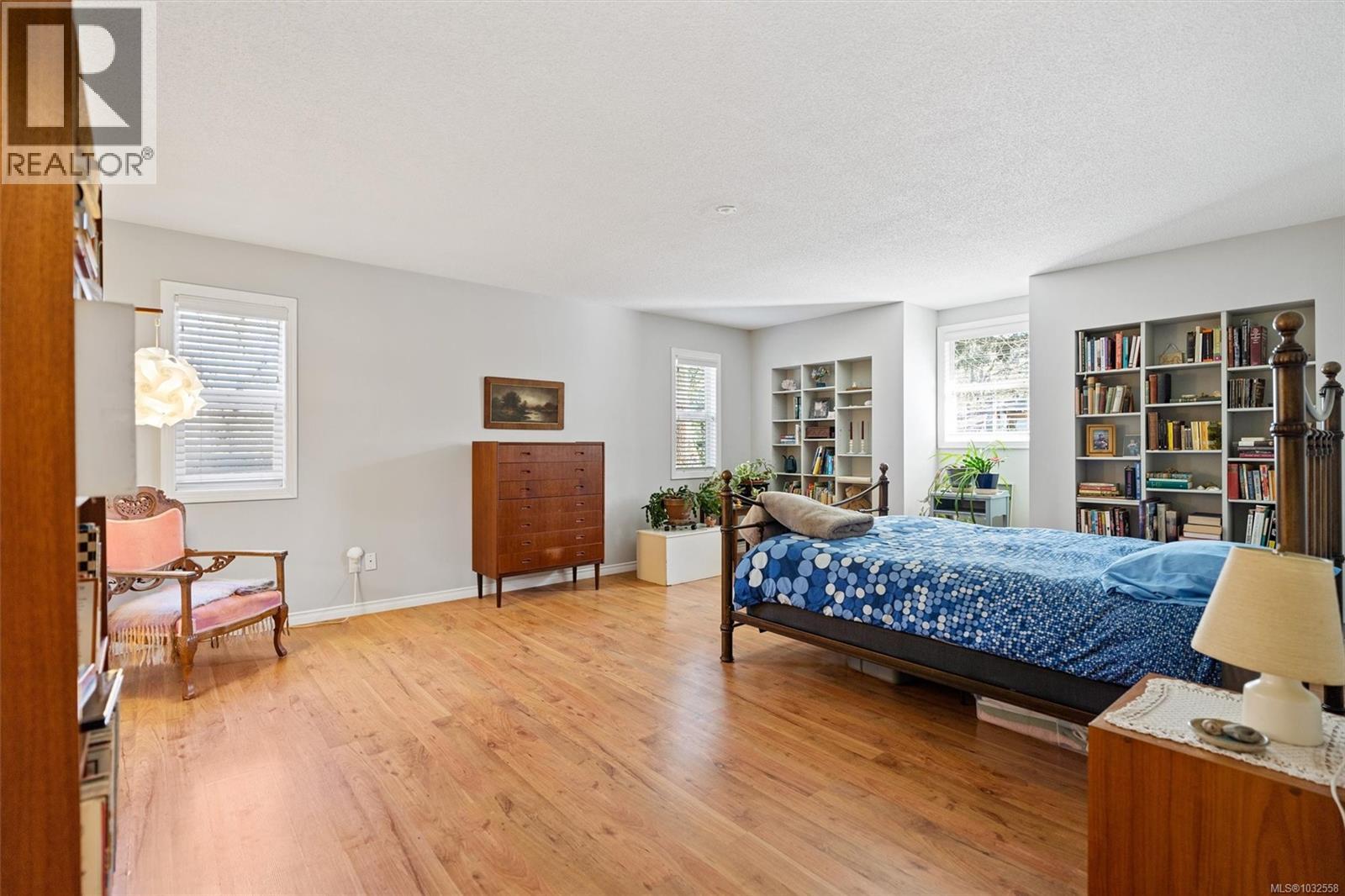 1538 CEDARGLEN RD - 21