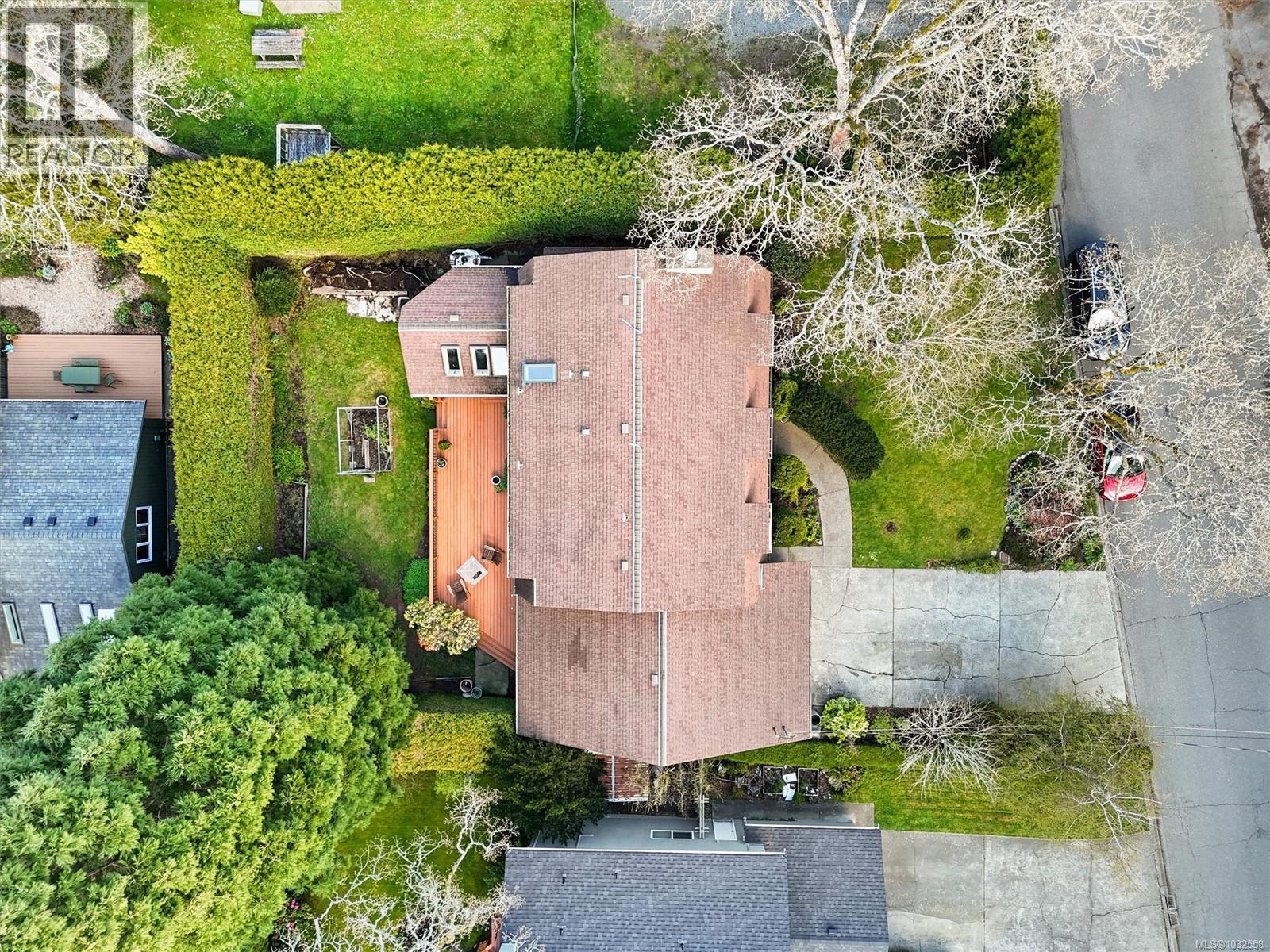 1538 CEDARGLEN RD - 43