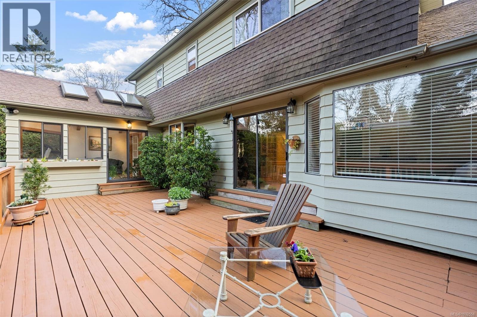 1538 CEDARGLEN RD - 37