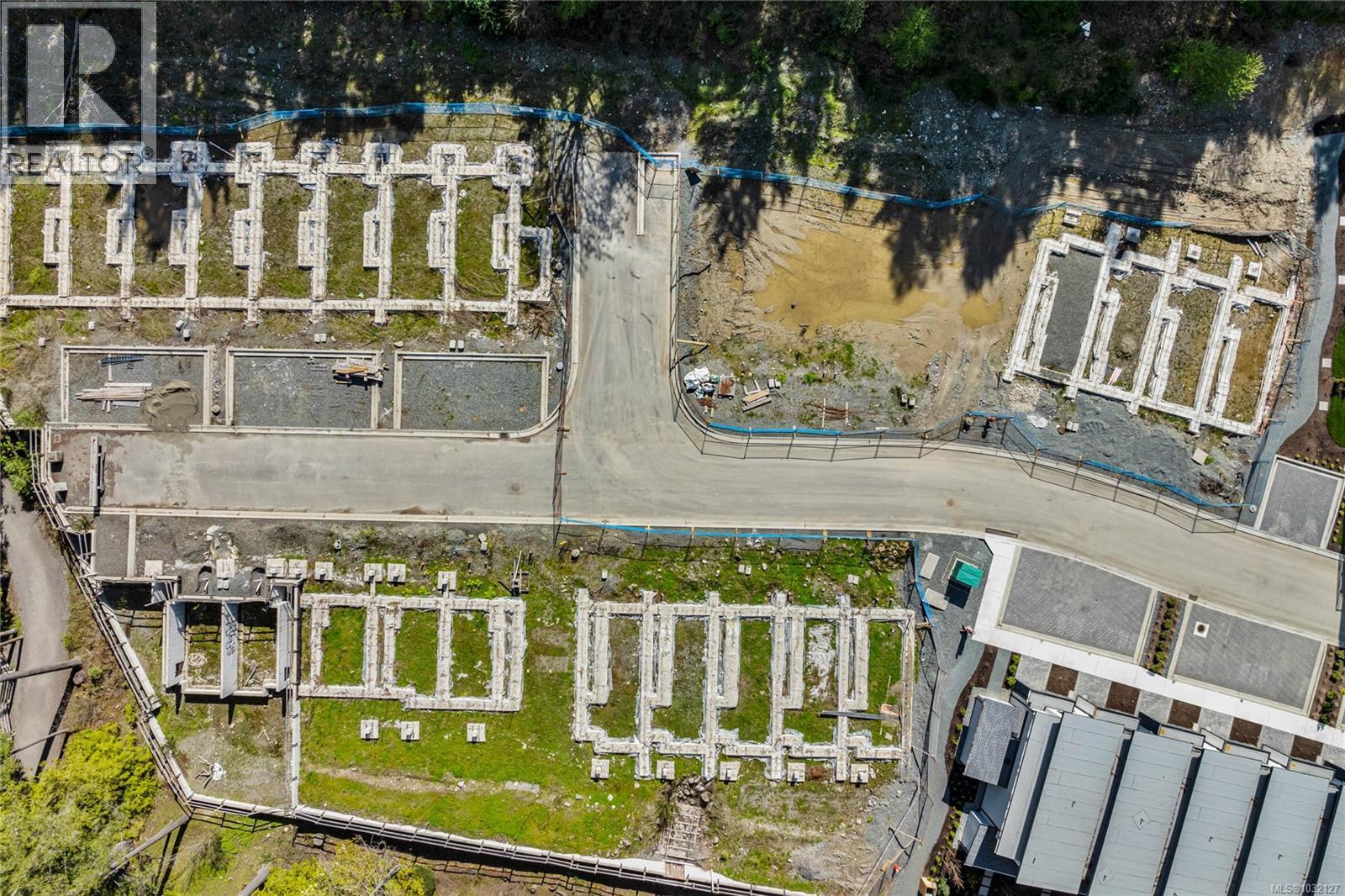 1224 DRIFTER END - 29