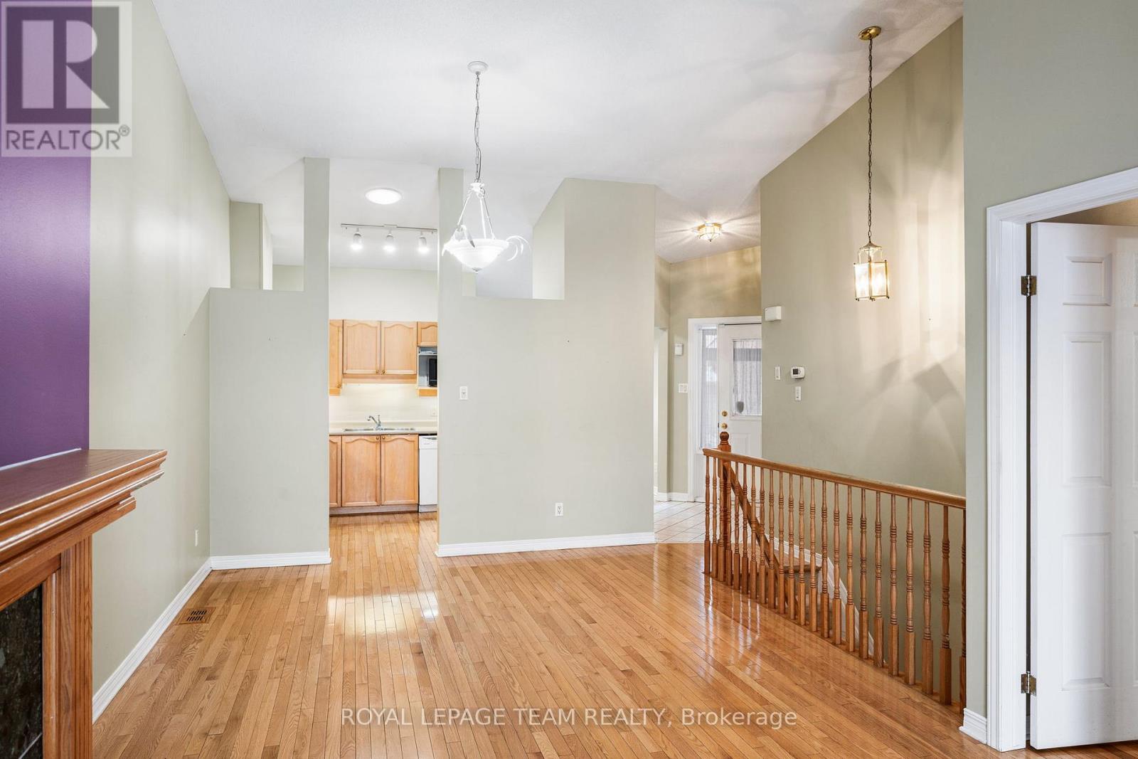 10 QUINTERRA COURT — photo 25