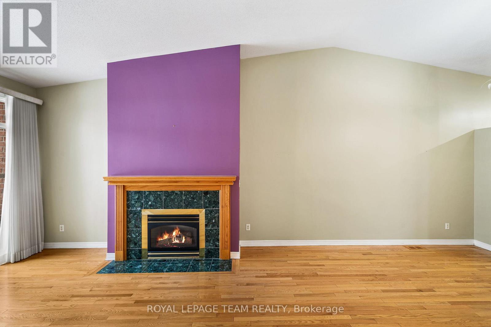 10 QUINTERRA COURT — photo 28