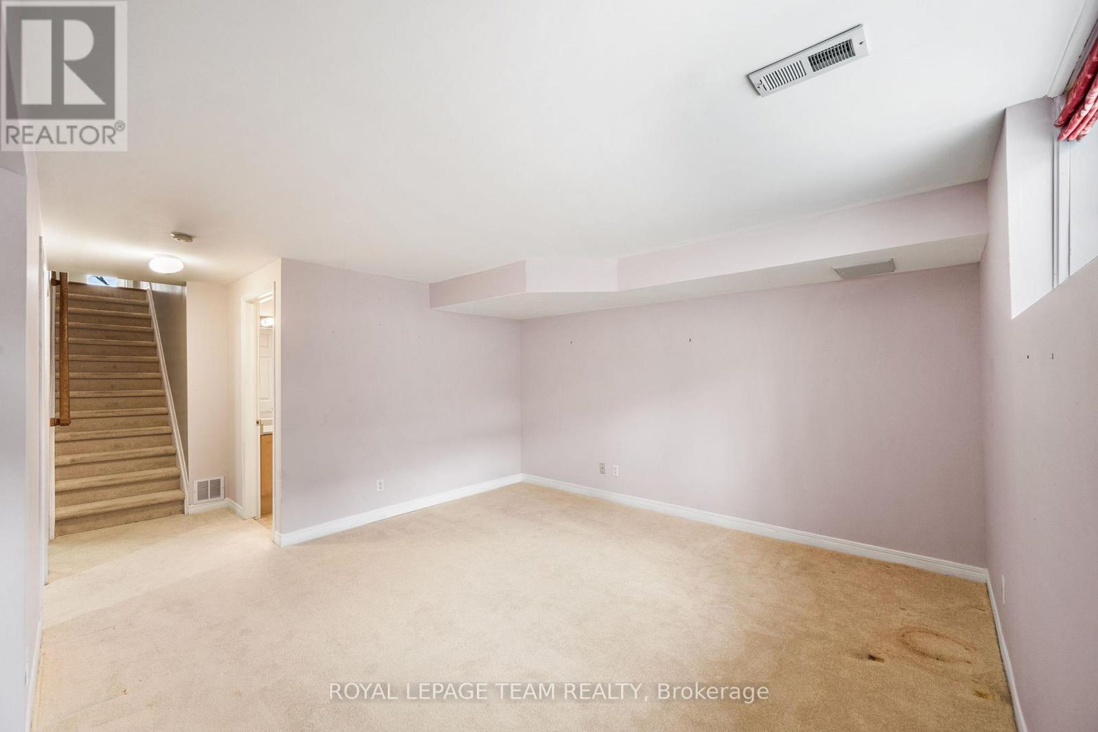 10 QUINTERRA COURT — photo 36
