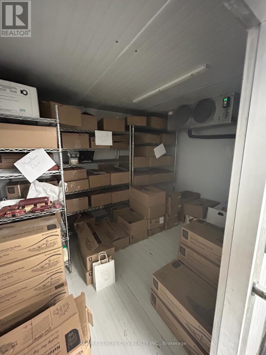 174 MAIN STREET Property Photo