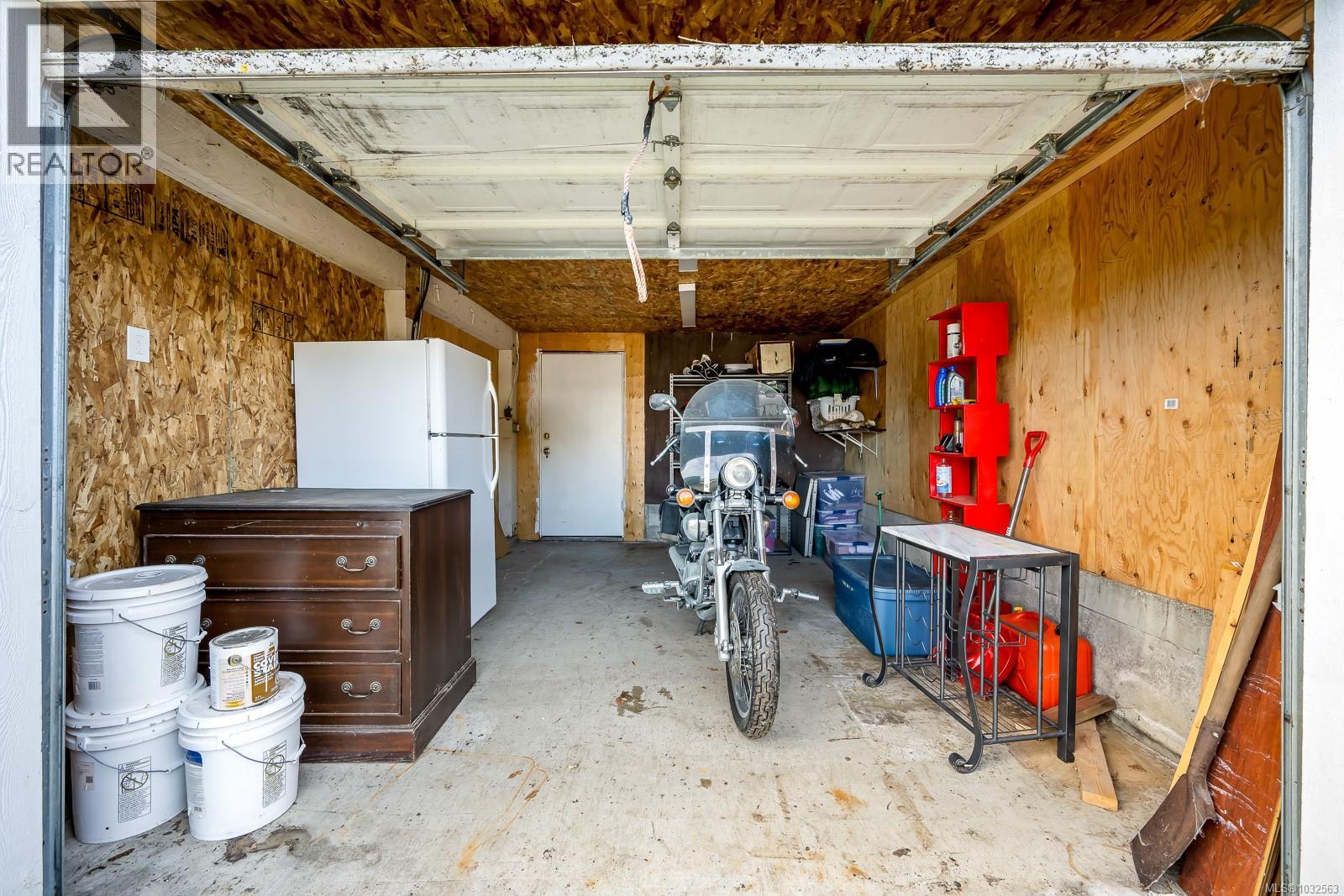 261 Alder St - 40