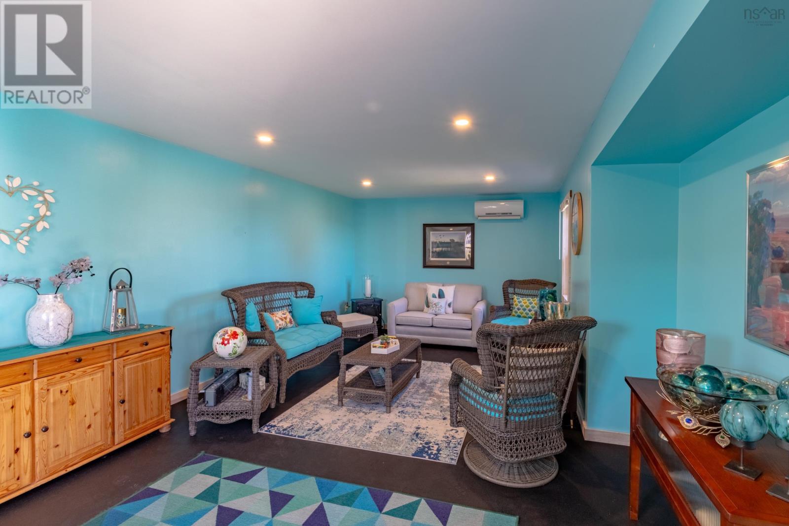 Property 39 of 45 of 112 North Range Cross Road