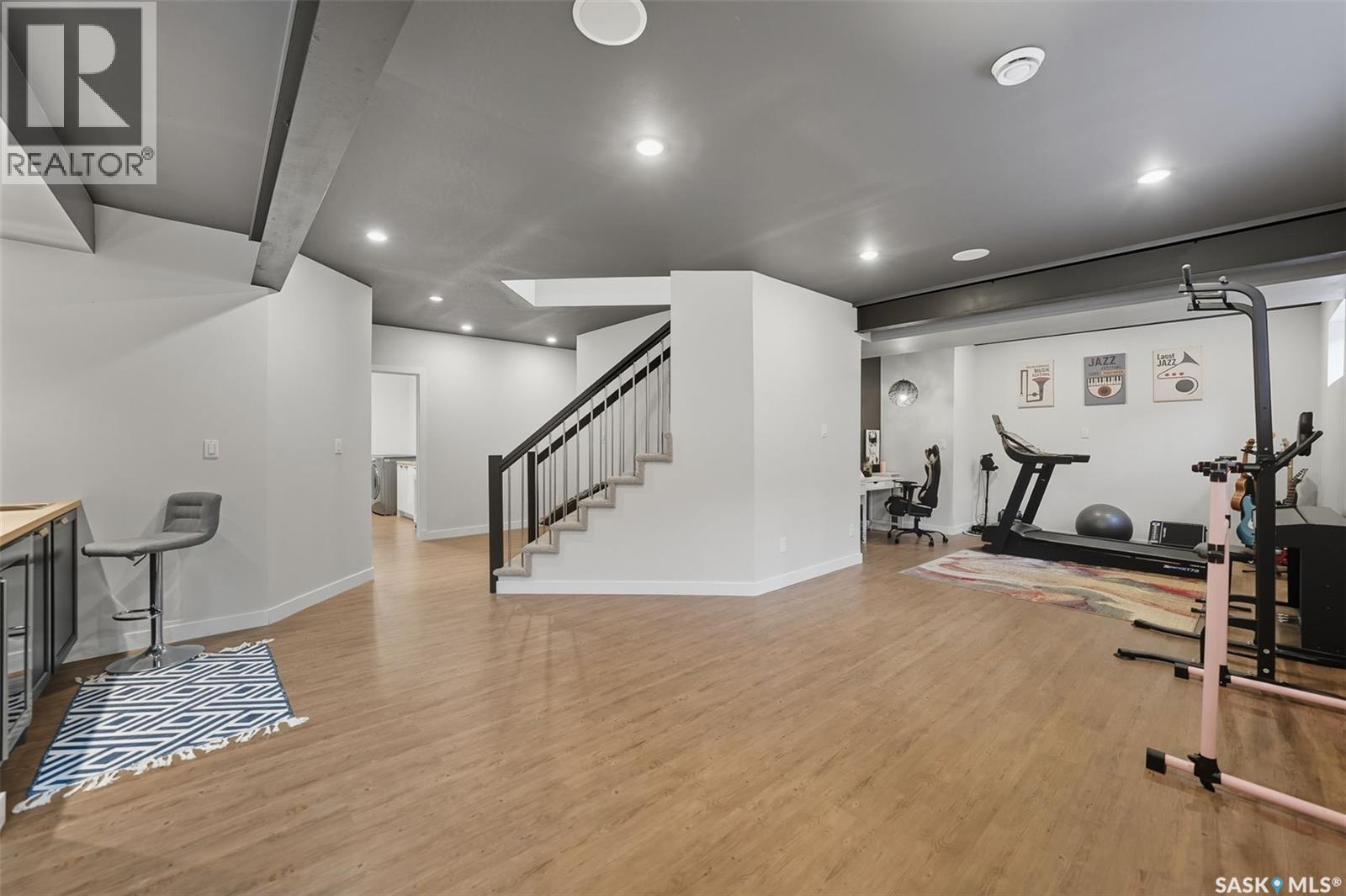 230 Trimble LANE — photo 32