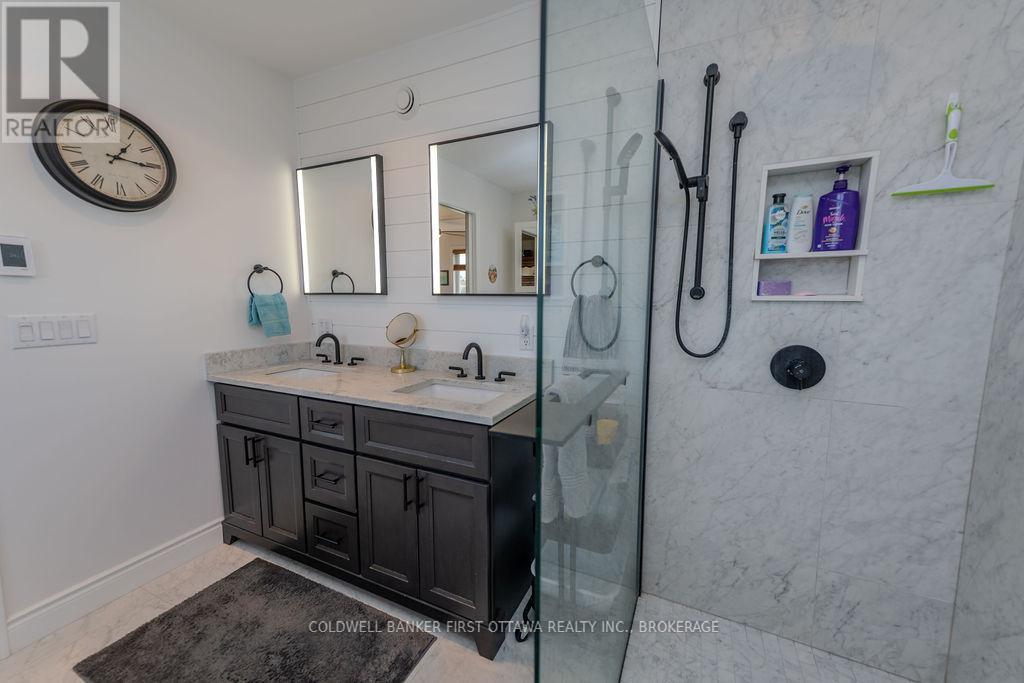 4987 BEDFORD ROAD, Frontenac (Frontenac South), Ontario, K0K2T0 — Photo 13