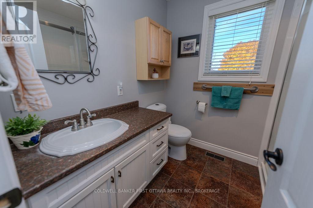 4987 BEDFORD ROAD, Frontenac (Frontenac South), Ontario, K0K2T0 — Photo 20