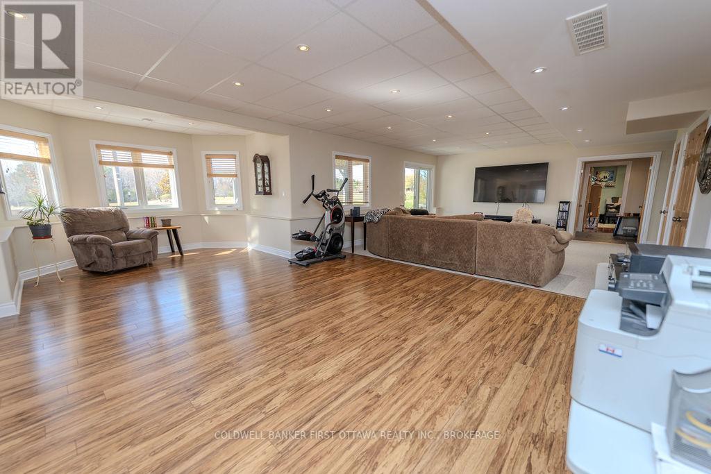 4987 BEDFORD ROAD, Frontenac (Frontenac South), Ontario, K0K2T0 — Photo 25