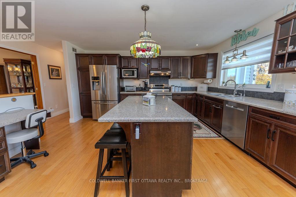 4987 BEDFORD ROAD, Frontenac (Frontenac South), Ontario, K0K2T0 — Photo 4