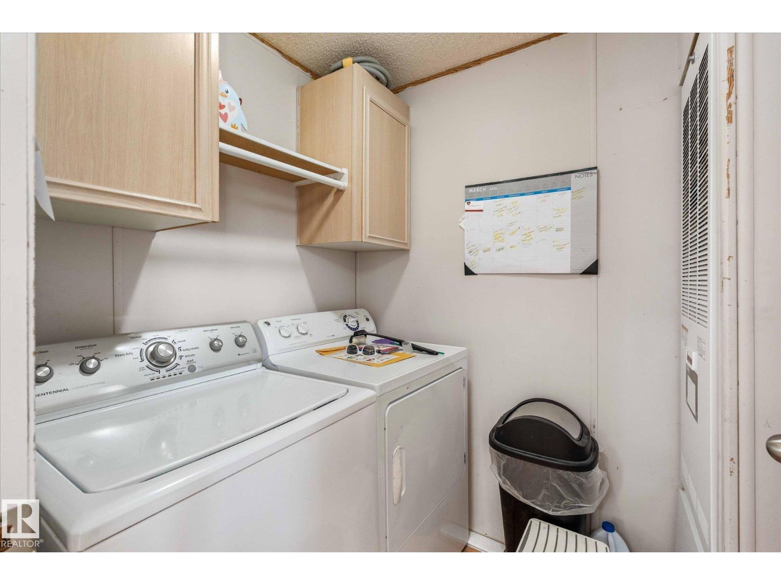 
          1063 LAKELAND CR
            <br/>
            <span>Sherwood Park</span>
            , 
            <span>AB</span>
             <span>T8H1J5</span>
         - Photo 13