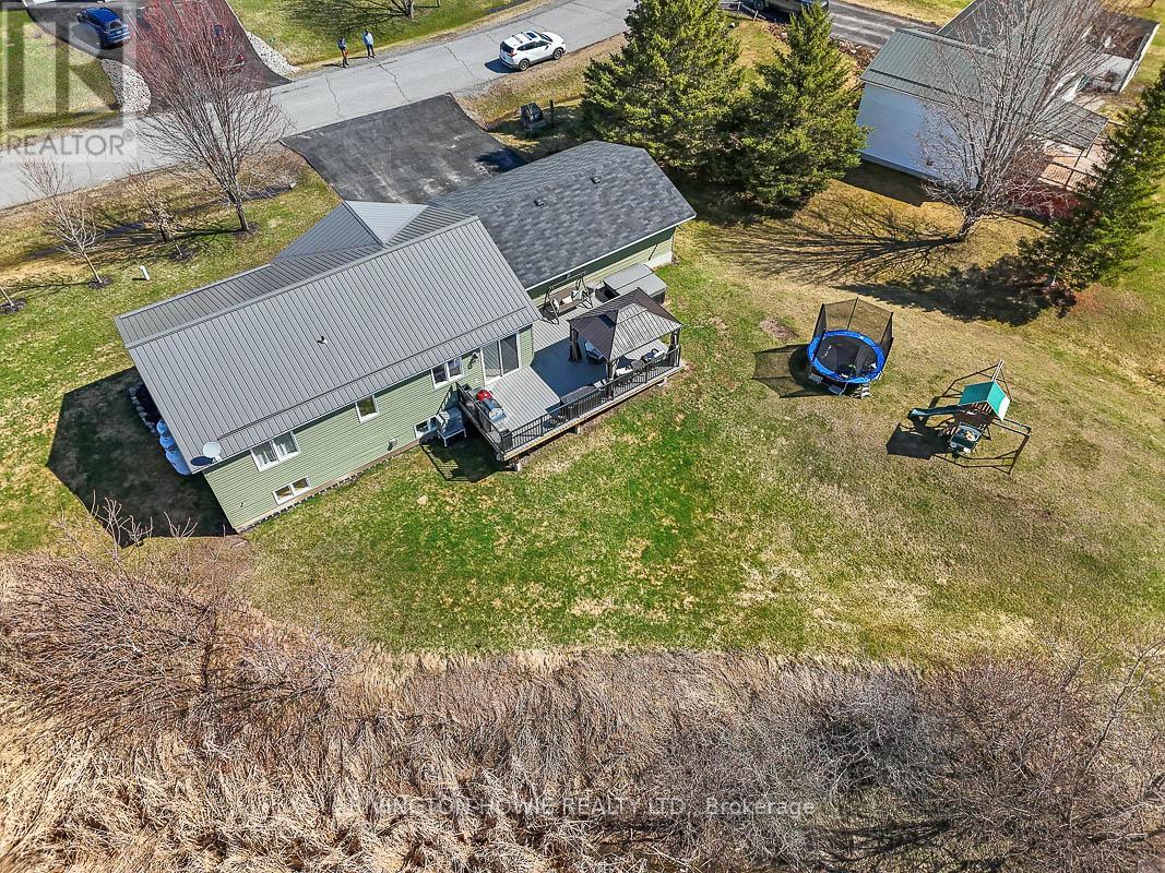 55 CREEK DRIVE - 42