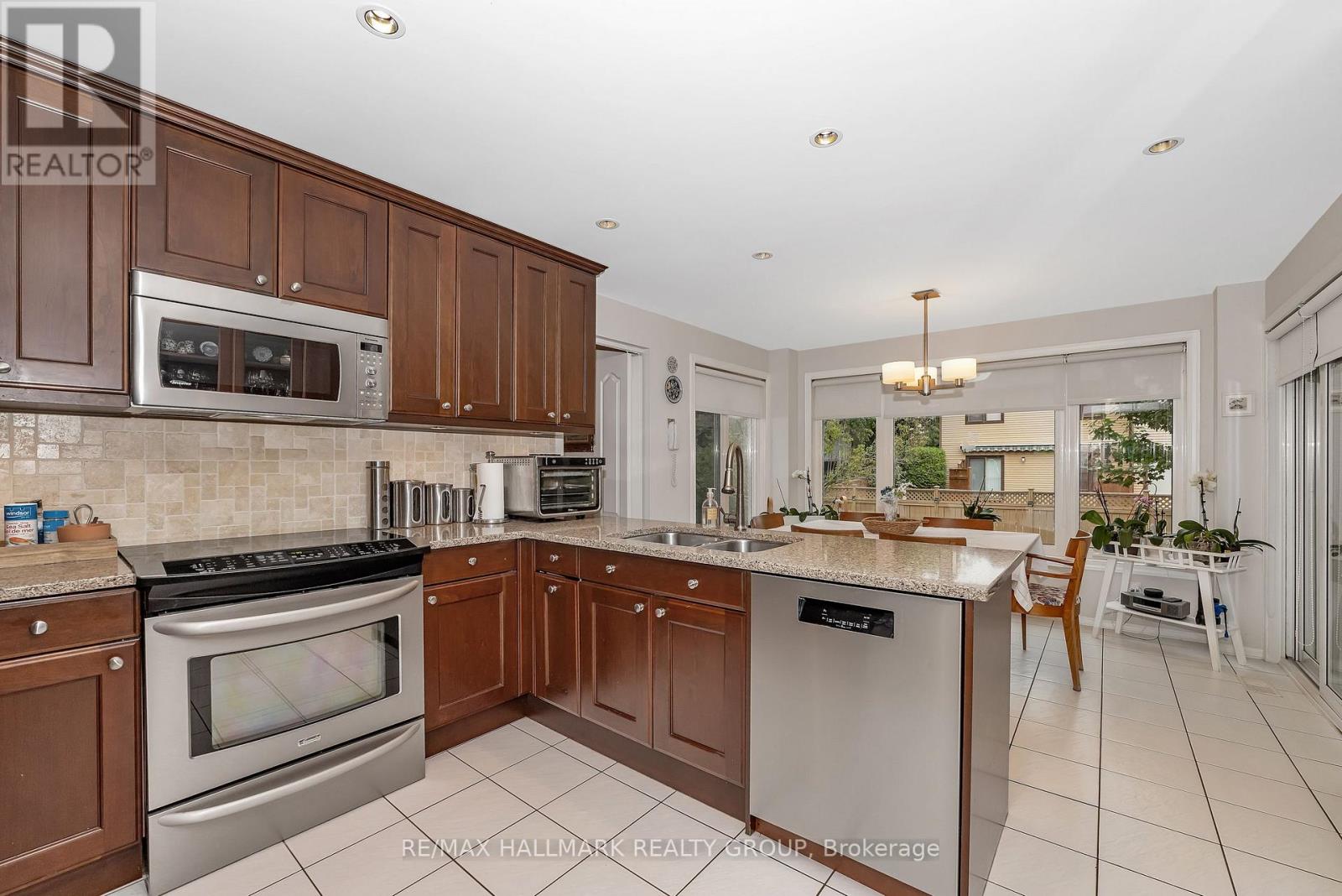 1850 THORNECREST STREET - 13