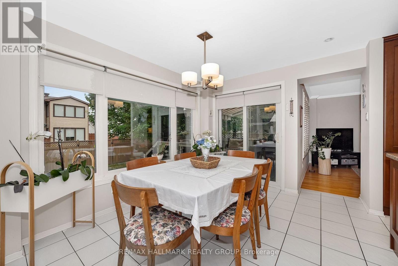 1850 THORNECREST STREET - 15