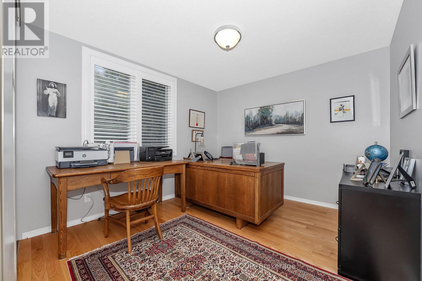 1850 THORNECREST STREET - 32