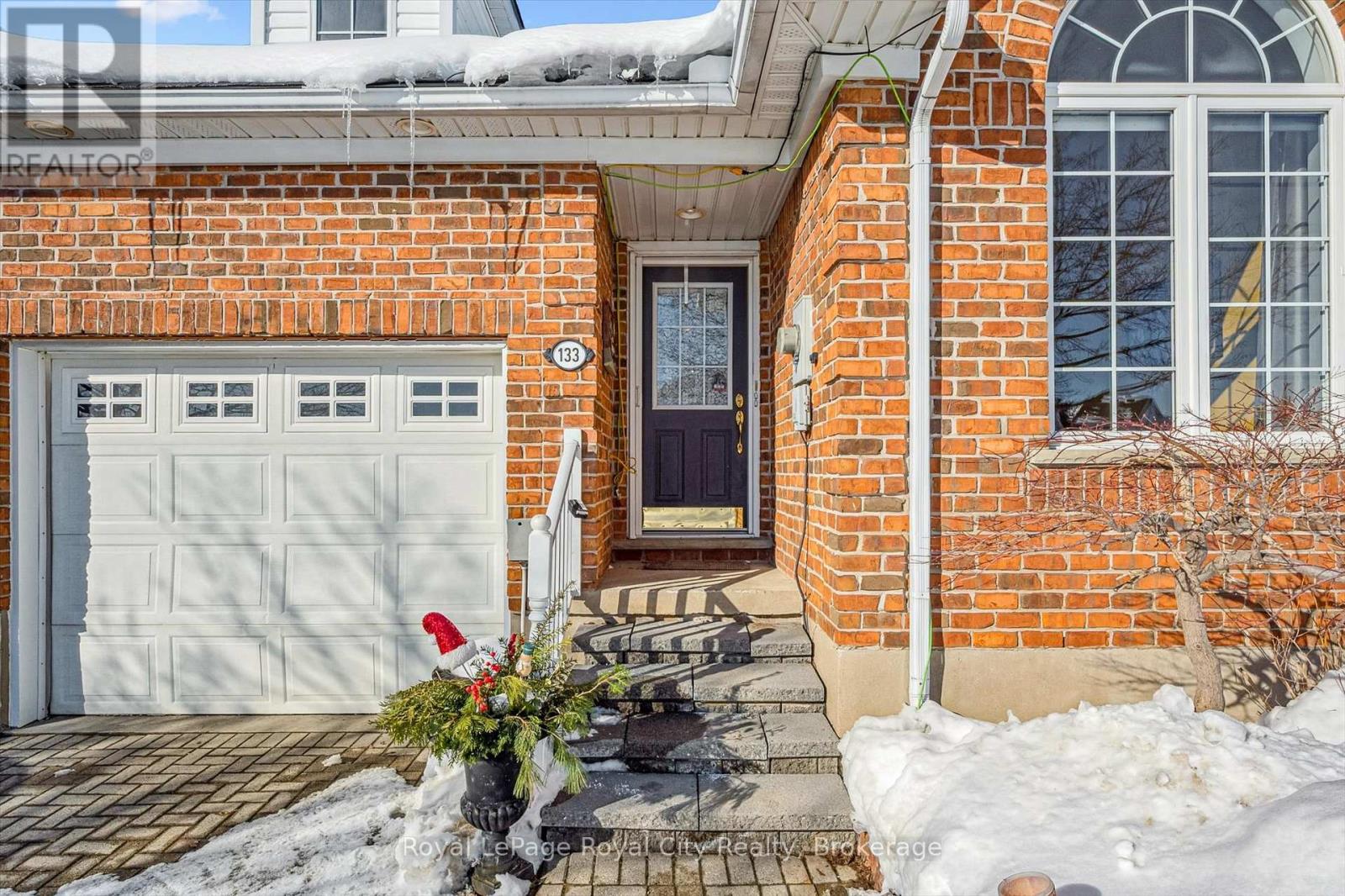 133 RIVERWALK PLACE