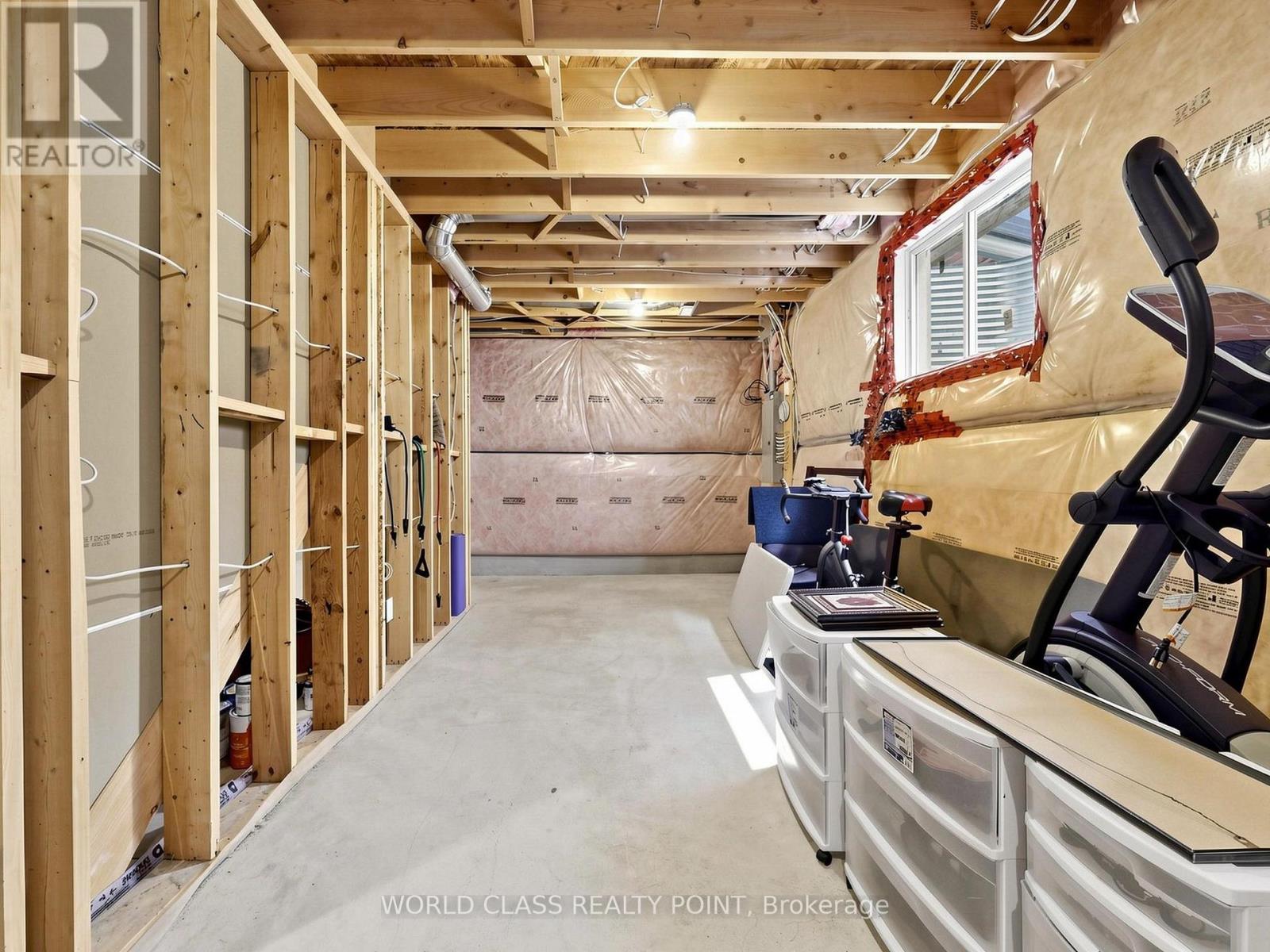 371 FINORO CRESCENT — photo 38
