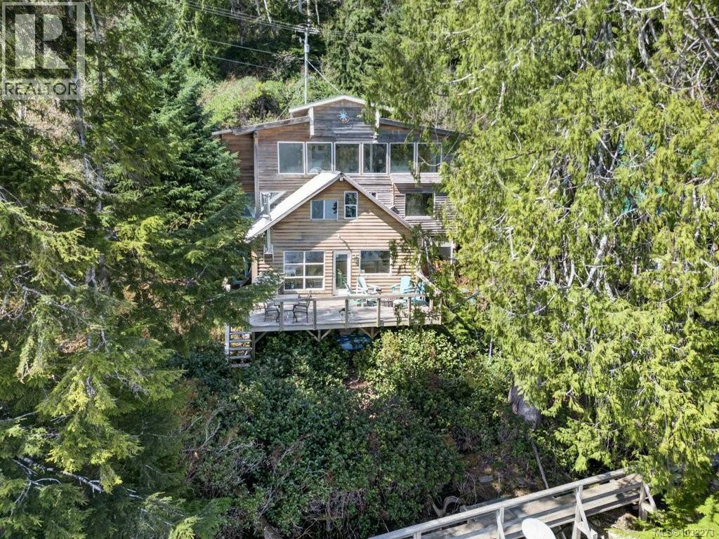 276 Winter Harbour Rd — photo 80