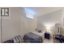 68 Paulvale Crescent, Toronto, ON M3J1K5 Photo 36