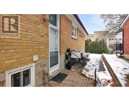 68 Paulvale Crescent, Toronto, ON M3J1K5 Photo 48