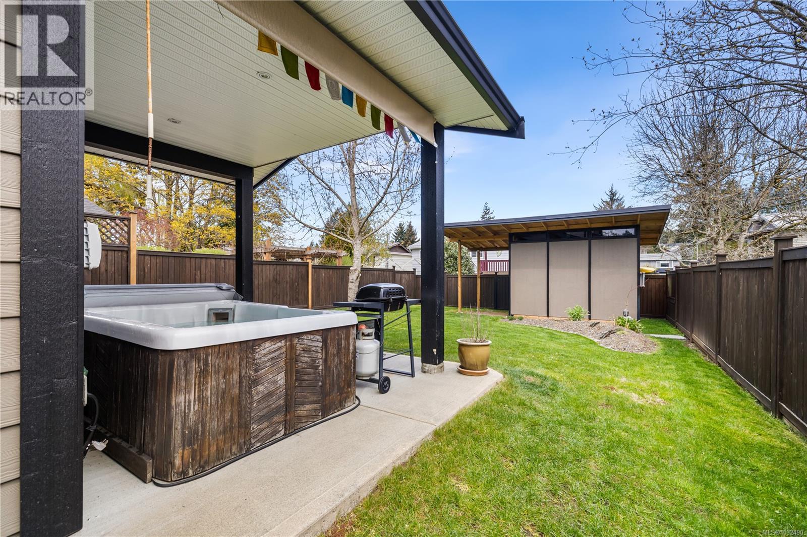 #B 4684 MACINTYRE AVE - 35