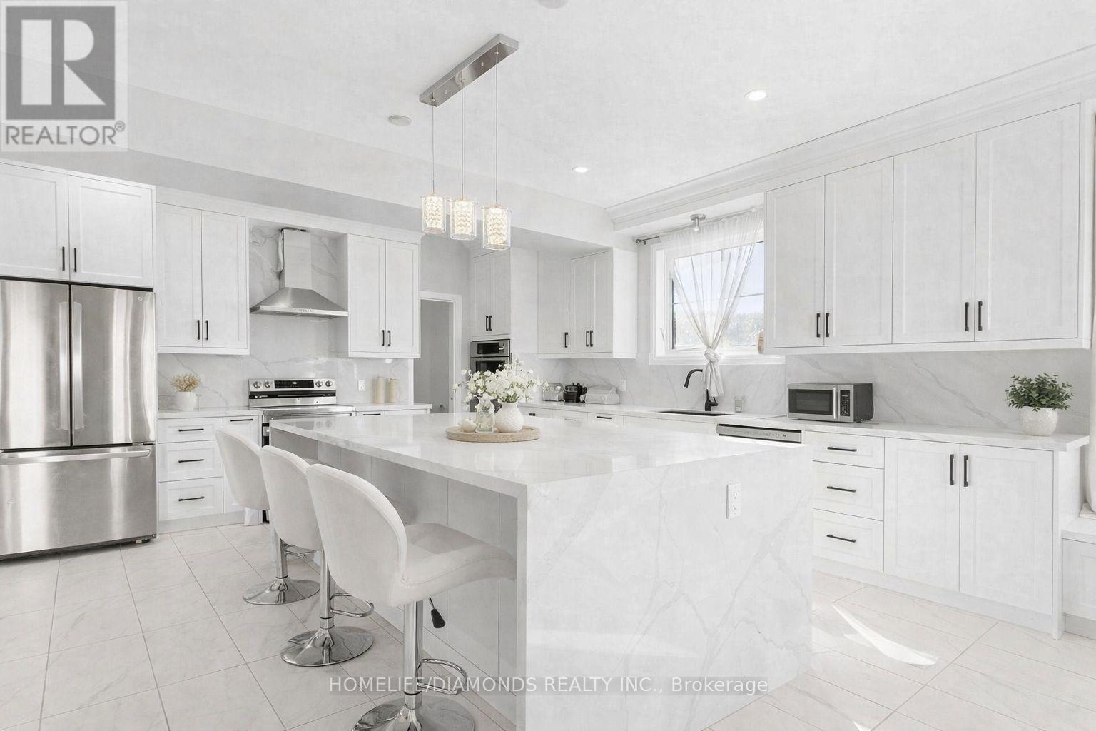 129 SOUTH PELHAM ROAD — photo 30