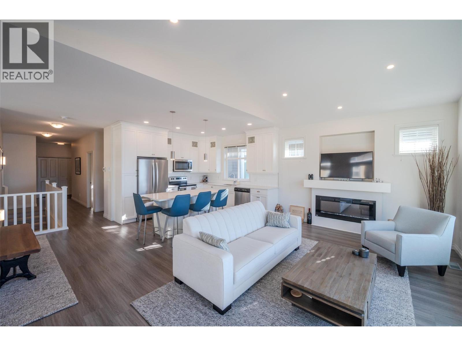 2450 Radio Tower Road Unit# 163, Oliver