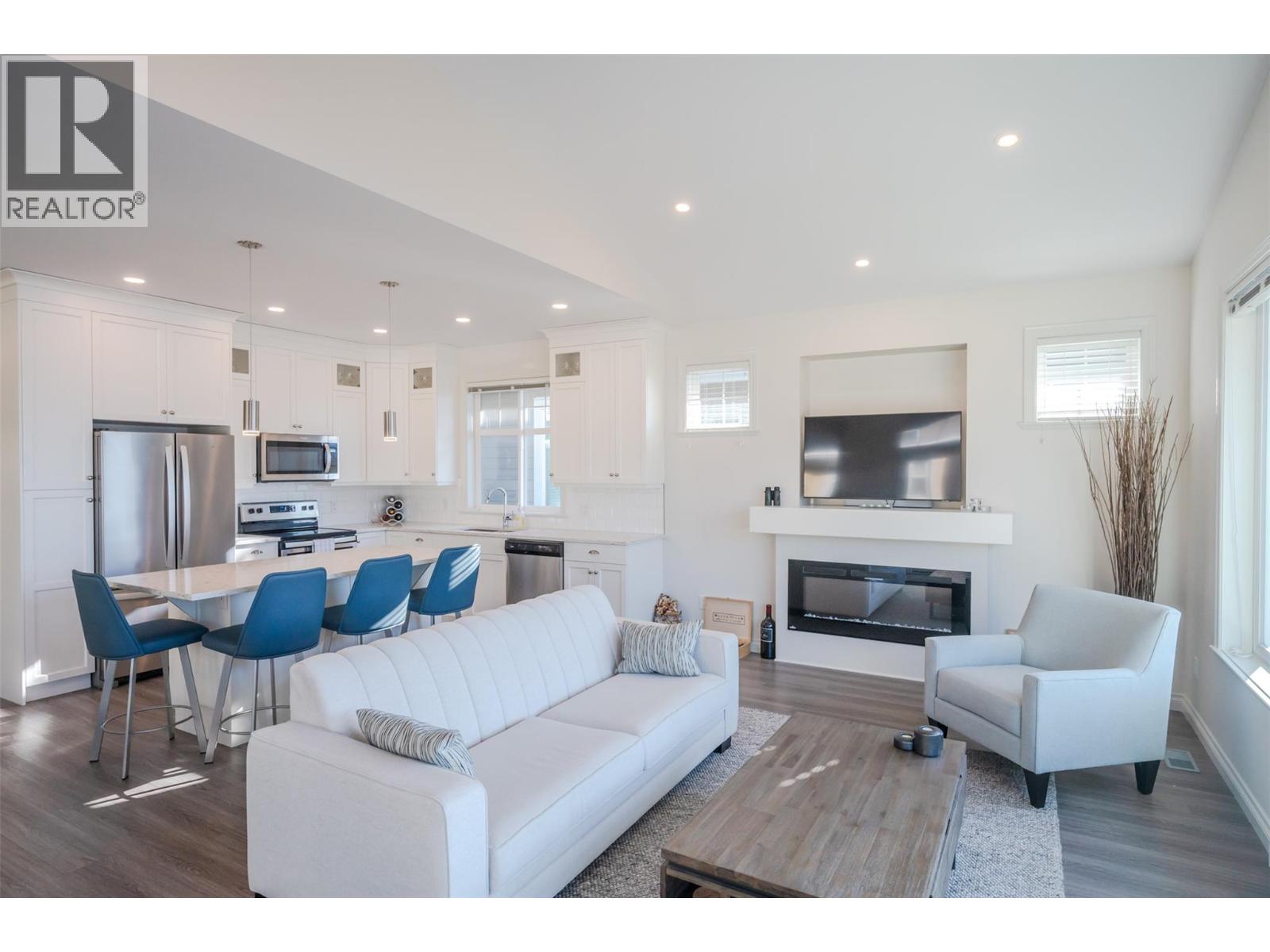 2450 Radio Tower Road Unit# 163, Oliver