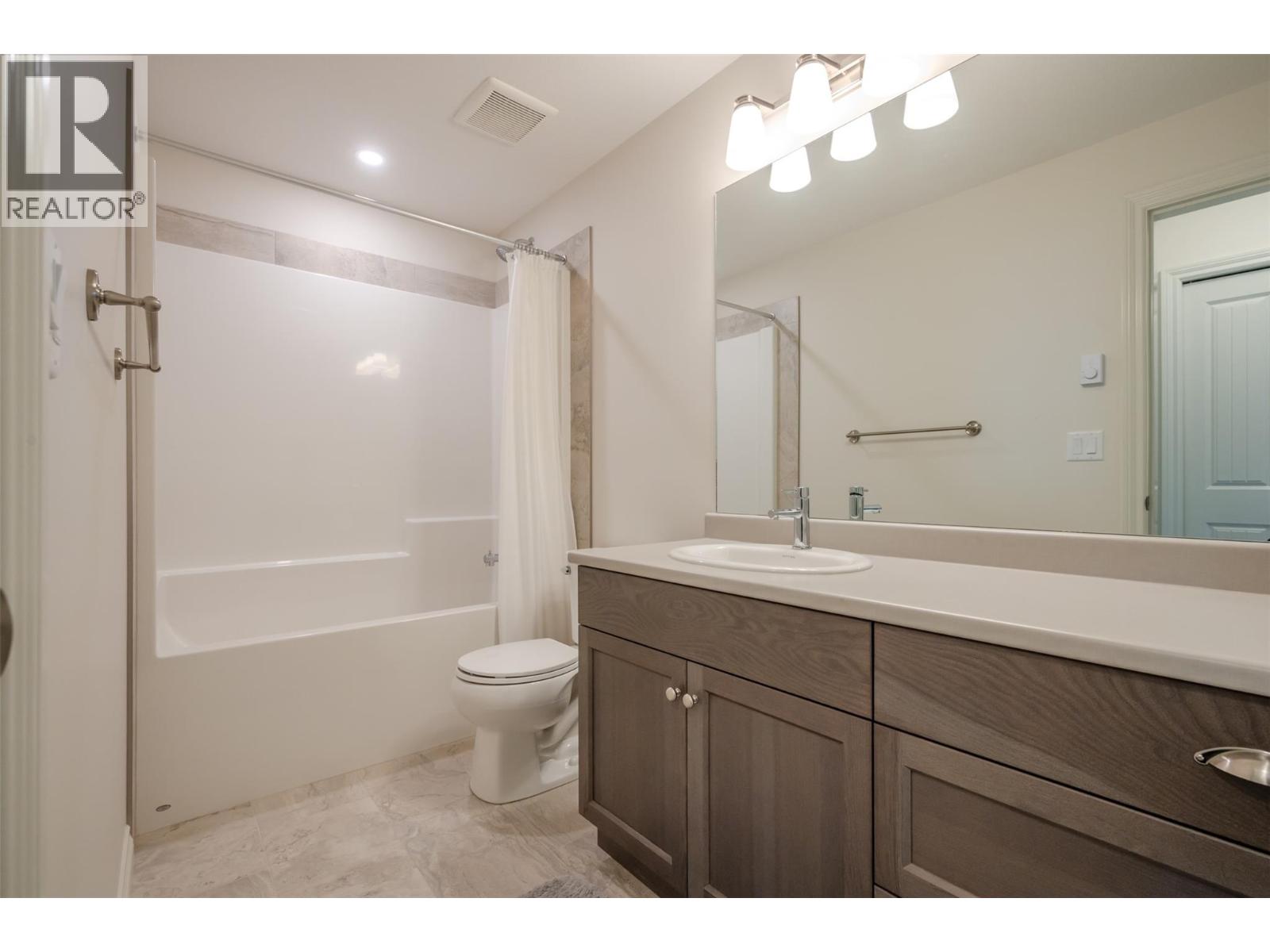 2450 Radio Tower Road Unit# 163, Oliver