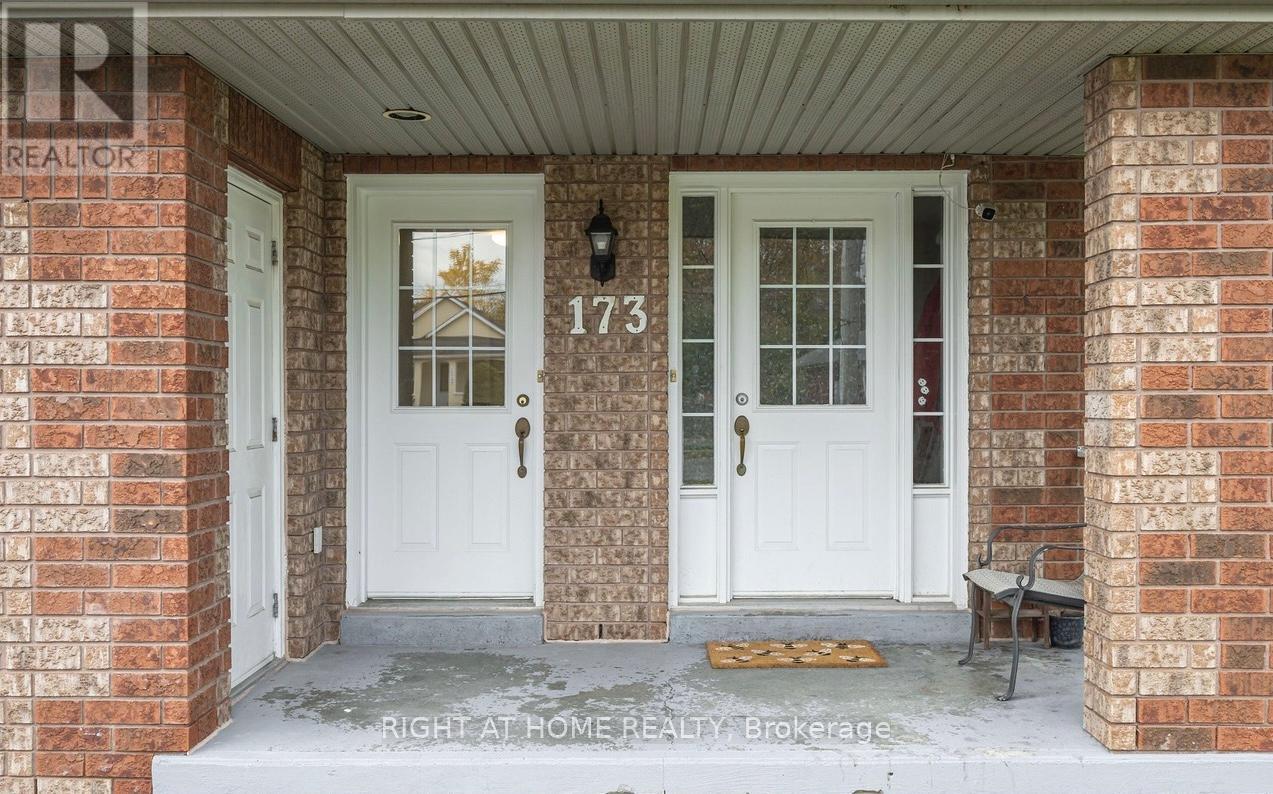 173 SIMCOE ROAD - 3