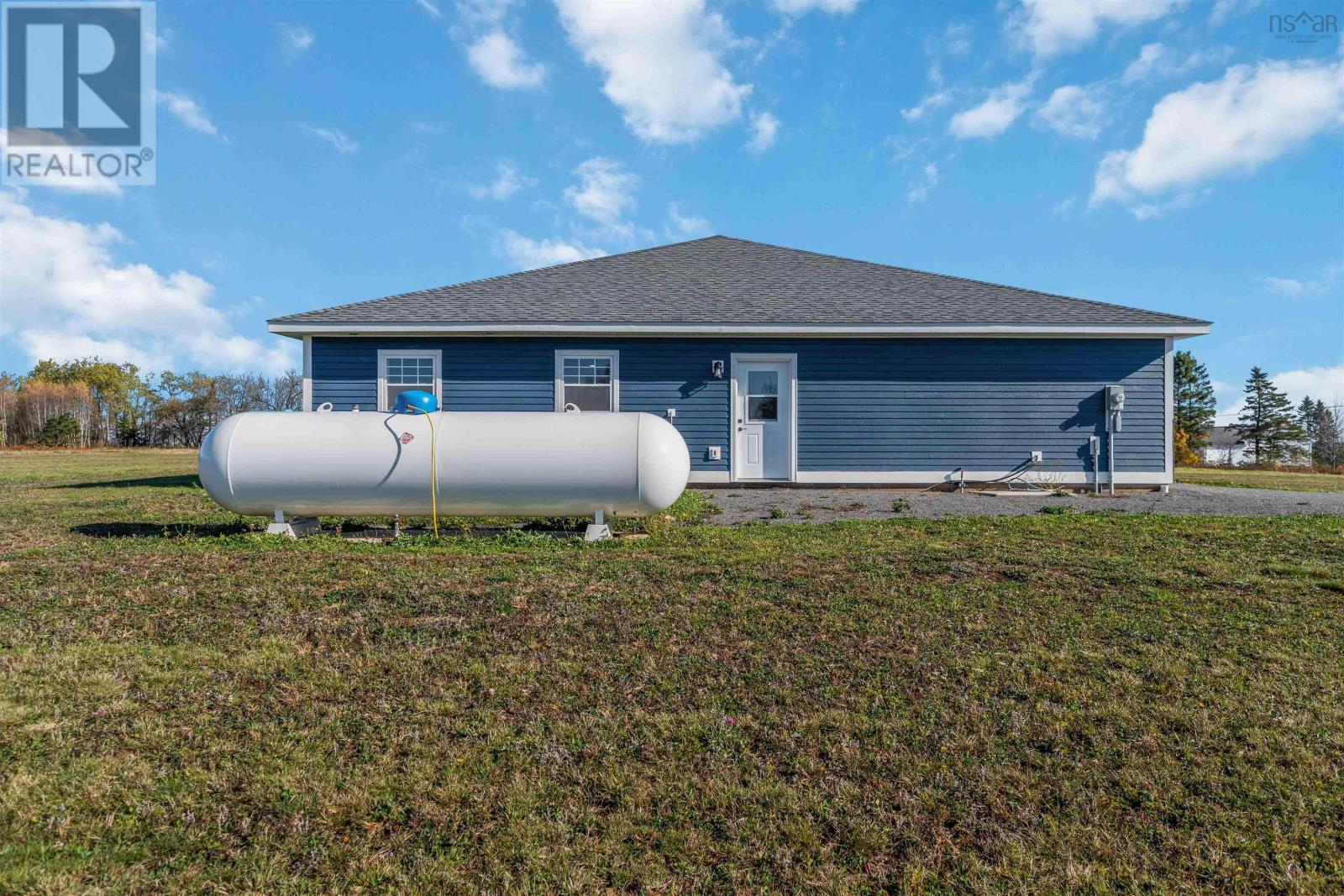 Property 34 of 42 of 2313 Davidson Street