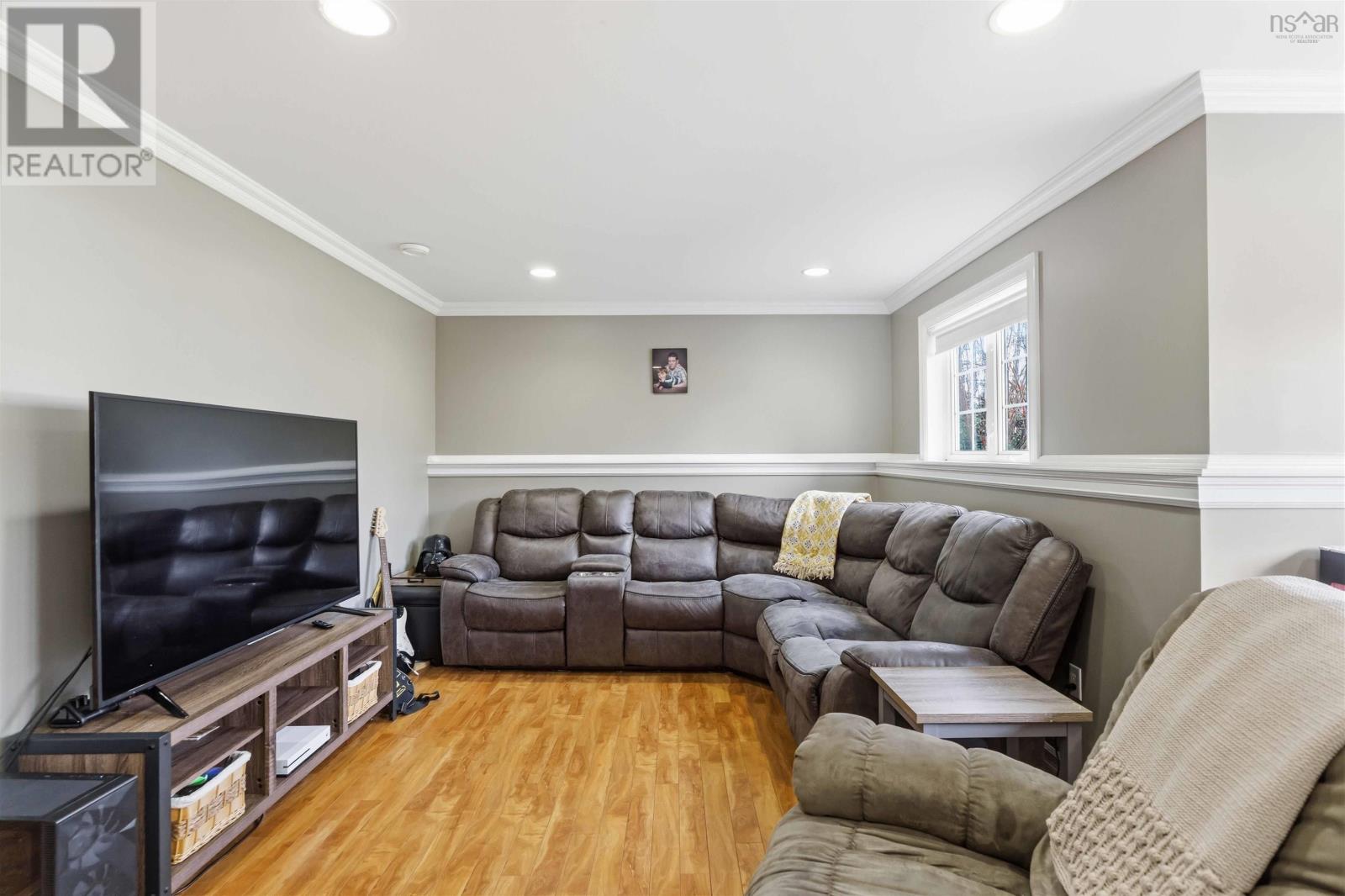 Property 32 of 51 of 24 Rivercrest Lane