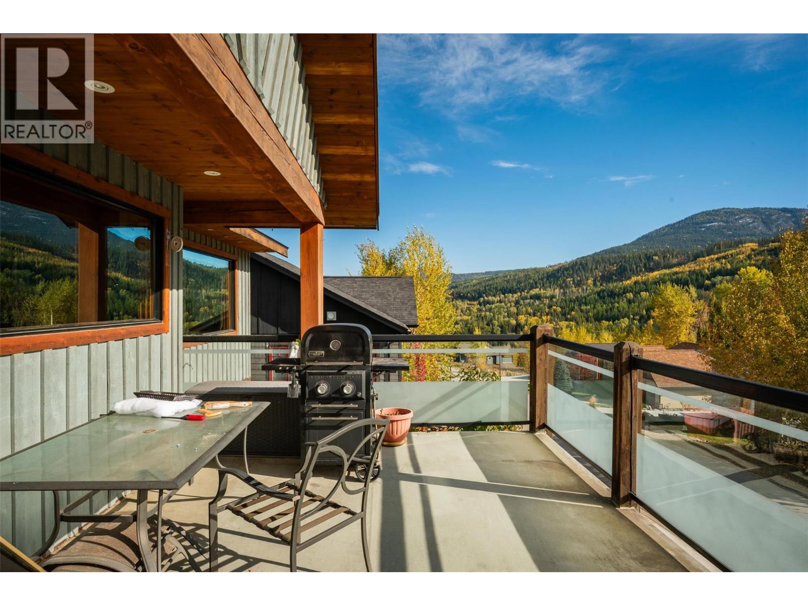 904 Redstone Drive - 22